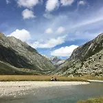 Maddy Ice Adamello Апартаменты Valle (Lombardy)