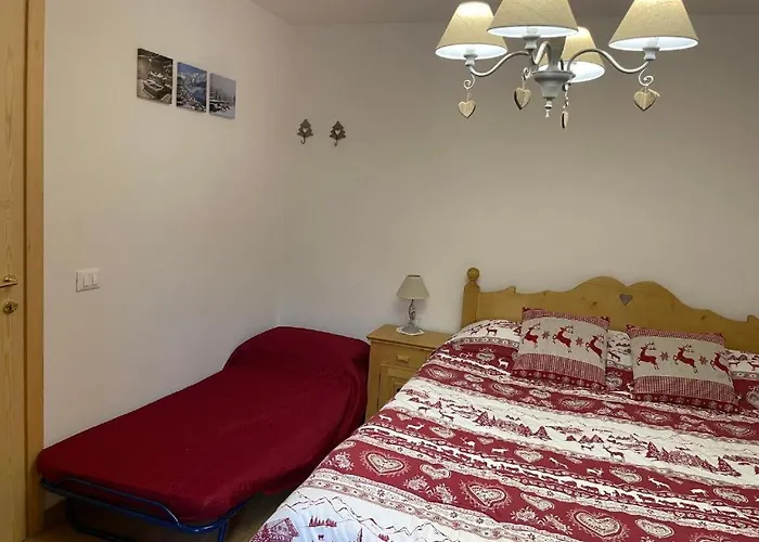 Maddy Ice Adamello *