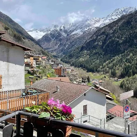 Apartamento Maddy Ice Adamello Valle (Lombardy)